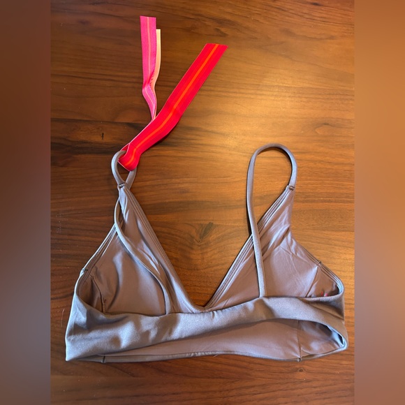 Left on Friday Sunday Top in Stormy (Deep Taupe) size small - Picture 3 of 3